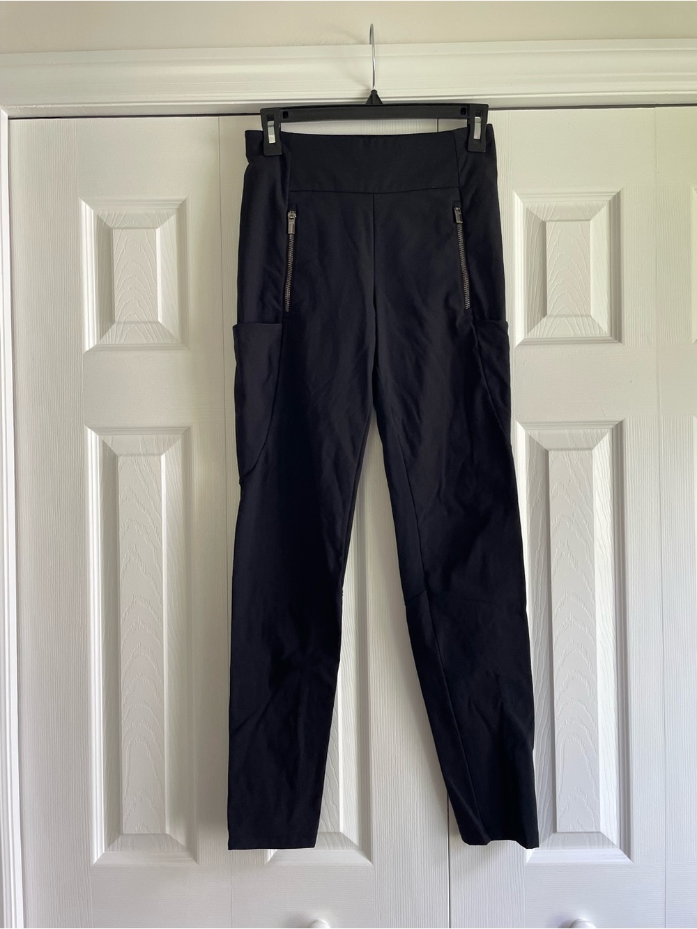 Athleta Black High-Rise Utility Leggings